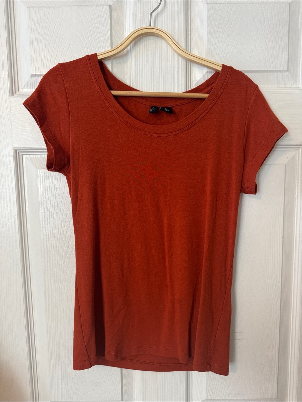 Cynthia Rowley Short Sleeve Scoop Neck Top in Rust